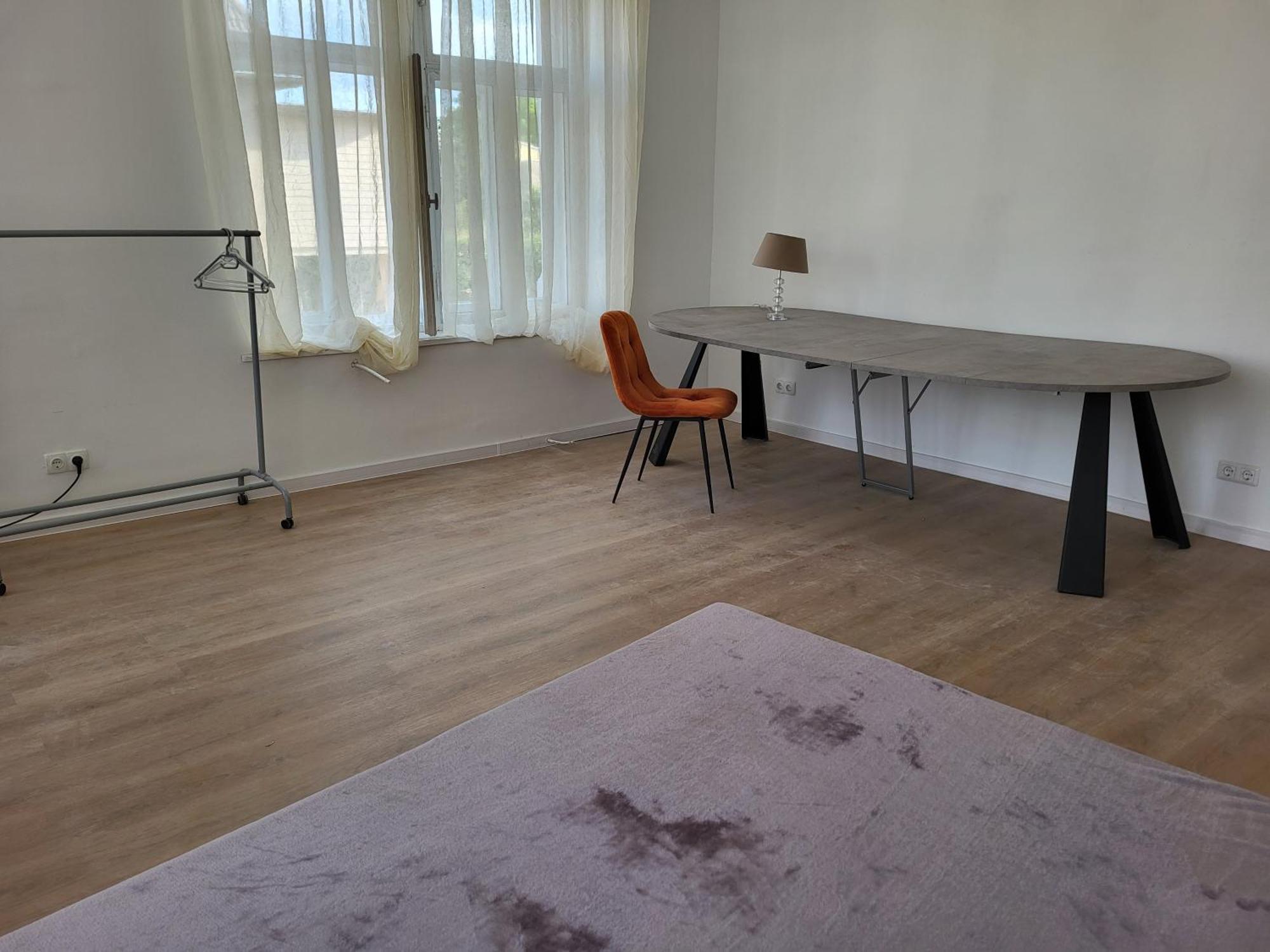 Volkshaus Hbf Wg & Serviced Apartments Zittau Buitenkant foto